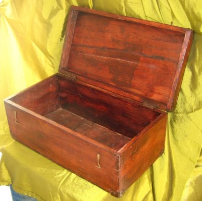 Caja de Madera de Pino