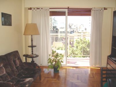 Departamento temporario Av. Belgrano 1900