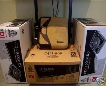 FOR SALE BRAND NEW 2x PIONEER CDJ-1000MK3 & 1x DJM-800 MIXER DJ PACKAGE