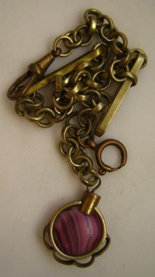 Leontina 1920 con Piedra Rosa