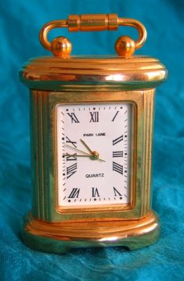 Reloj Miniatura Tipo Reloj de Viaje - Quartz