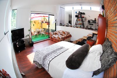  Unm�bliert vermietet Zimmer, gro�es Haus, nette Atmosph�re