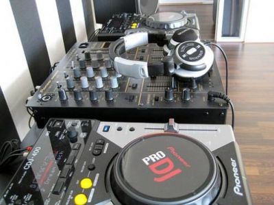 Para venta:: Nueva marca Nikon D90, Nikon D3X, Pioneer CDJ-2000MK3 & 1x  Pioneer DJ Mixer- 900, tele