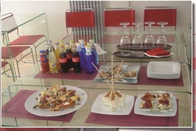 ALQUILER SALAS DE REUNIONES Y JUNTAS. EXPERTTIA ZARAGOZA.