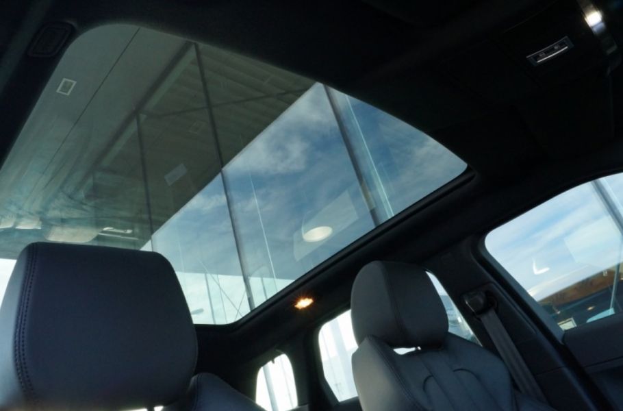 Land Rover Range Rover Evoque 2.2 ED4 4WD Pure Business Edition