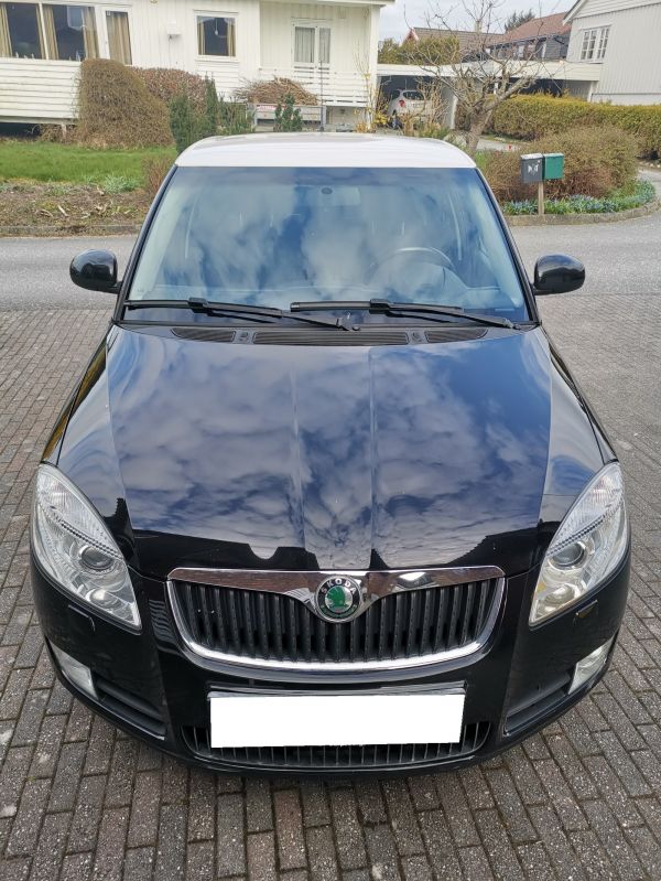 Vende el modelo deportivo Skoda Fabia