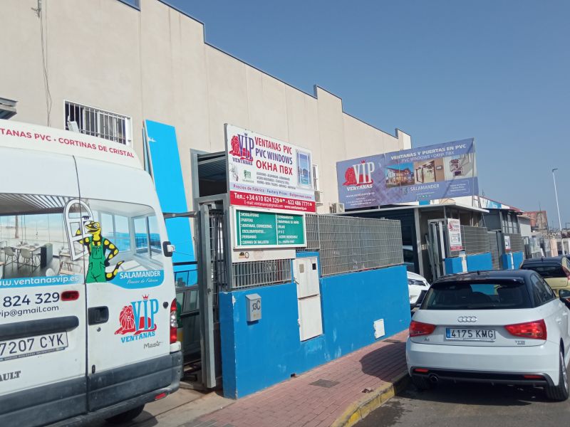 Alquiler nave industrial polgono casa grande Torrevieja