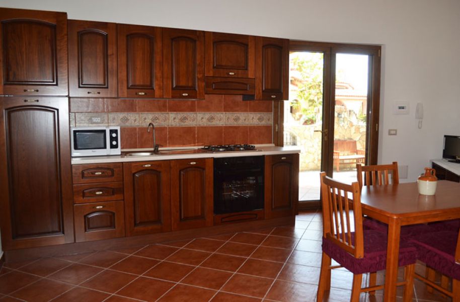 En alquiler apartamentos vacacionales en la mejor zona de playas de la isla de Cerdea.