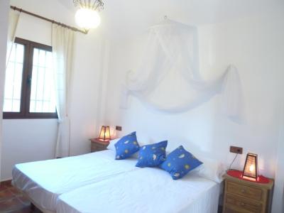 Turismo familiar con piscina climatizada TODO EL AO!
