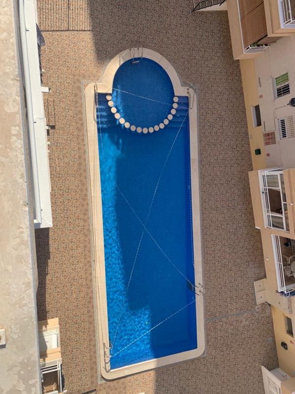 Apartamento con Piscina Comunitaria a 700m de la Playa del Cura, Torrevieja