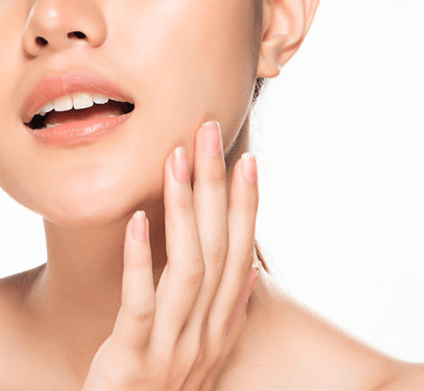POLIESTETIC, tratamiento de micropuncin facial en el Vendrell