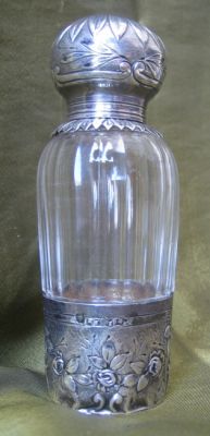 Licorera Femenina Francesa 1808-1873