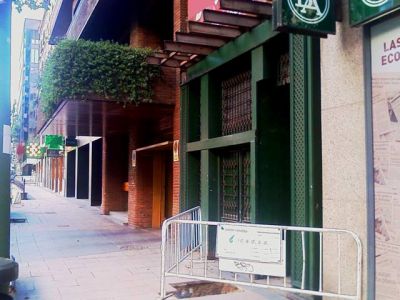 En alquiler local 690 m2 c/ salida de humos en Velzquez