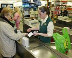 Se buscan cajeras-reponedoras en supermercados 