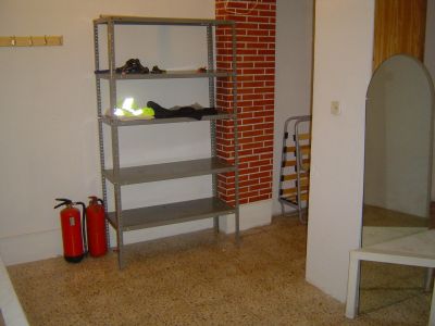 LOCAL Guinard 24m2..Alquiler 330/mes.