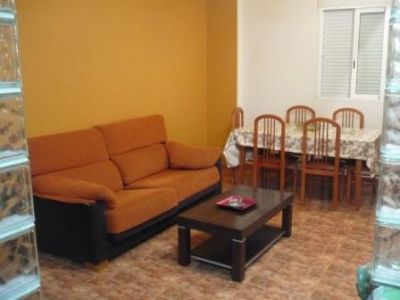 ALQUILO (tambin alquiler con opcin a compra y/o VENTA) APARTAMENTO DE LINEA MODERNA