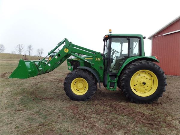 John Deere 6420 - 110CV - 7072 horas