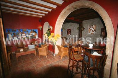 Exclusivo bar con mucho encanto en Altea en el casco antiguo