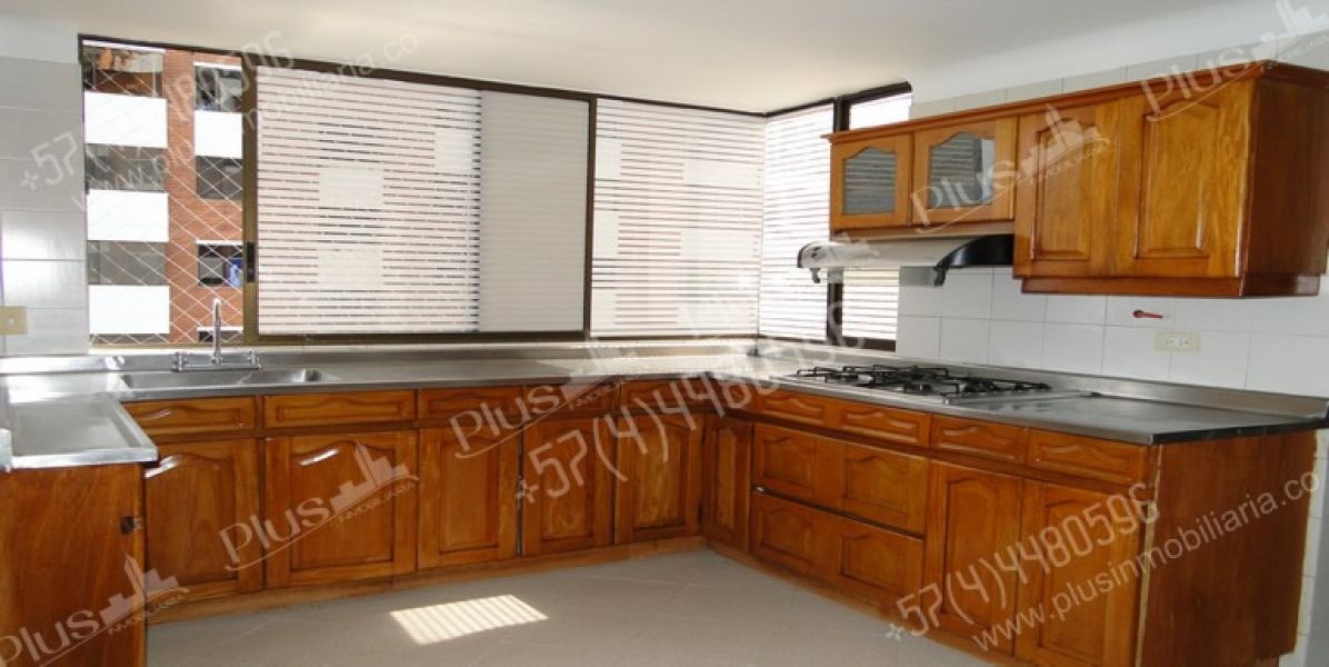 V 124. Se Vende Apartamento en El Poblado (La Tomatera)