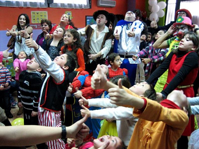 Animadores para fiestas infantiles comuniones en Madrid cumpleaos