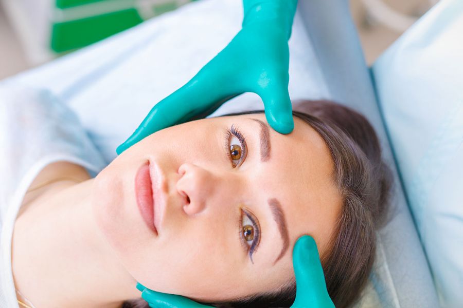 Lser mdico para rejuvenecer la piel en el Vendrell 