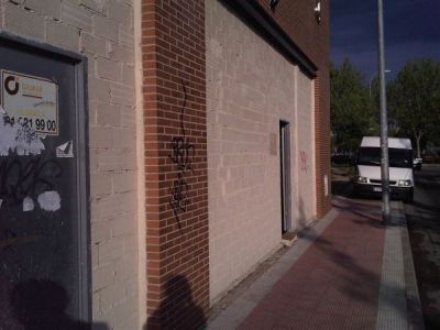 Se Alquila Local con s/h de 115m2 prximo a Polgono P29