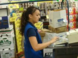 Se buscan cajeros,reponedores,dependientes en supermercado