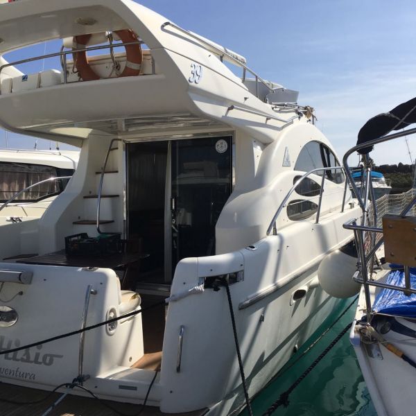 Barco Azimut39 FLY