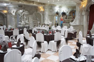Cena baile San Valentin , un lugar Romantico lleno de Magia y Fantasia
