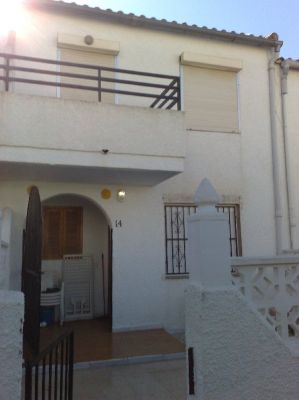 Playa de la mata adosado 3 dorm. 74.000