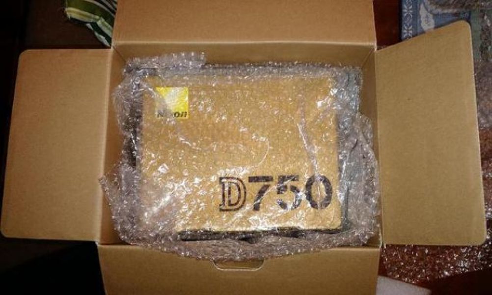 Buy Nikon D750 ,Nikon D810 Canon 5D Mark IV