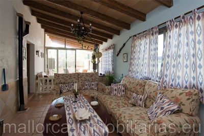 Finca rstica con casa en venta