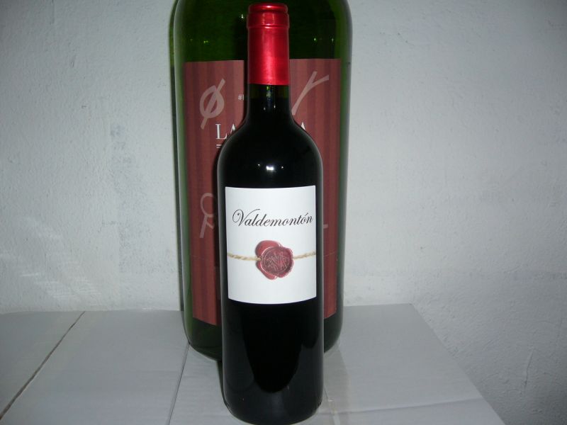 TINTO COSECHERO EN LA RIOJA. 1,50