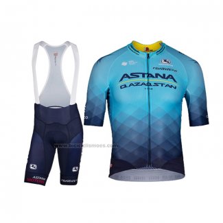Astana ropa ciclismo