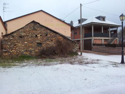 Casa de turismo rural en venta en Vega de Espinareda Ancares Seo provincia de Leon