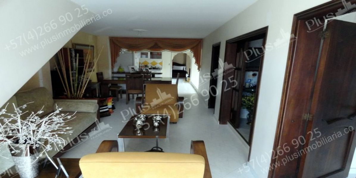 V 122. Se Vende Casa en Envigado (El Trianon)