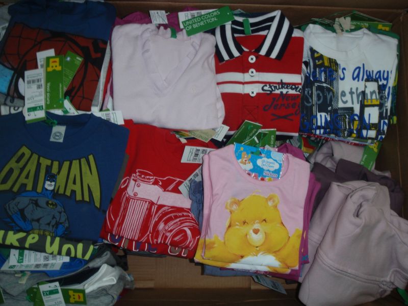 Stock abbigliamento bambino grant benetton chicco