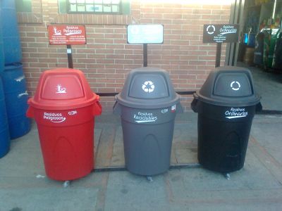 Punto ecolgico, Canecas de reciclaje, separacin de basuras