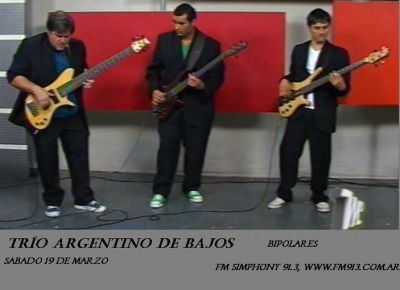 TRIO ARGENTINO DE BAJOS  en FM Simphony
